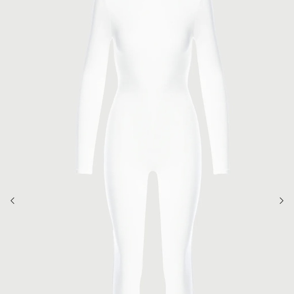 White jumpsuit base layer - Picture 1 of 2